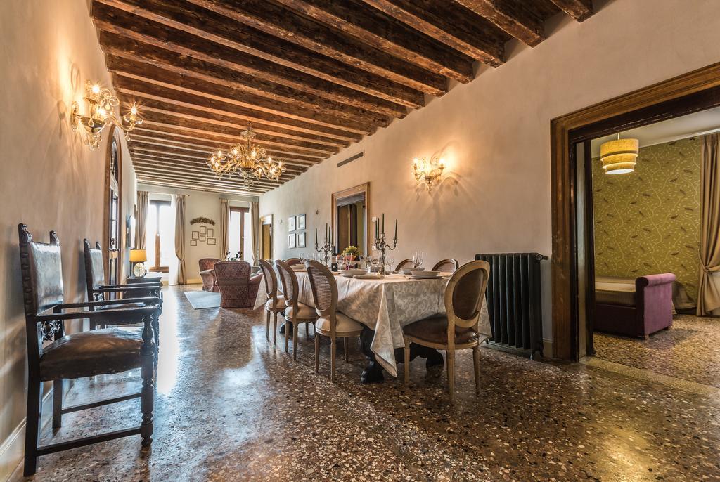Palazzina Canal Apartament